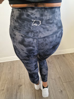 Load image into Gallery viewer, Tie-Dye leggings
